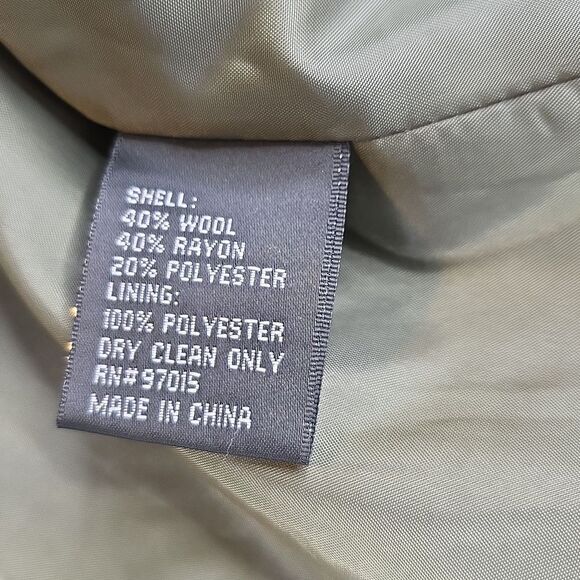 Vintage Style Signature By Larry Gray Texured Coat Set With Wide Legged Trousers - Picture 10 of 16